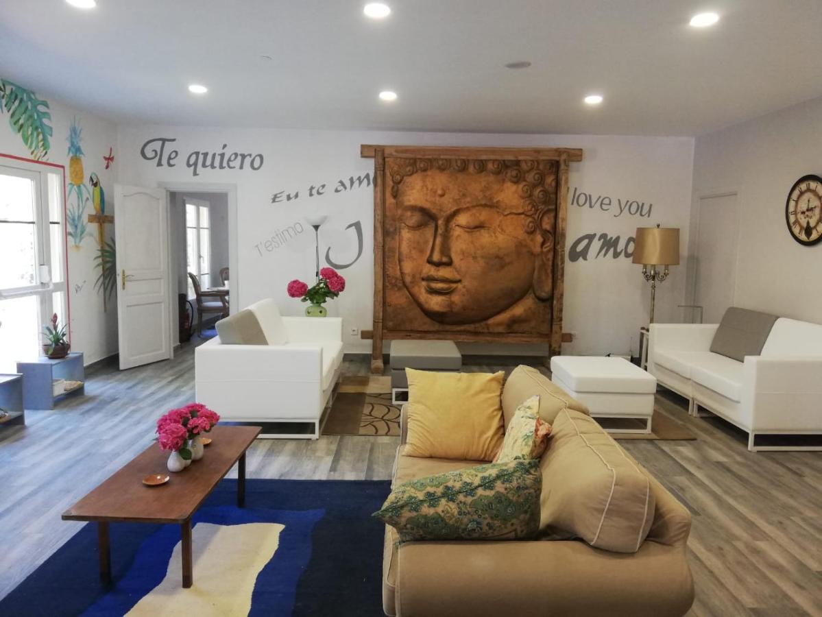 Hotel Rose des Pyrénées à Belvianes-et-Cavirac Extérieur photo